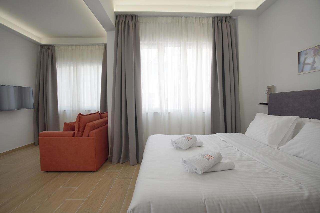 Tip - Top Suites Афины Экстерьер фото
