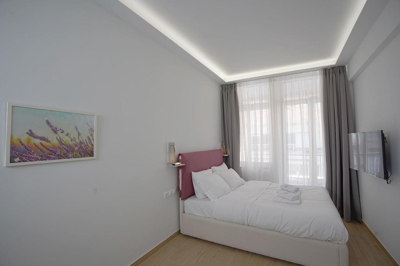 Tip - Top Suites Афины Экстерьер фото