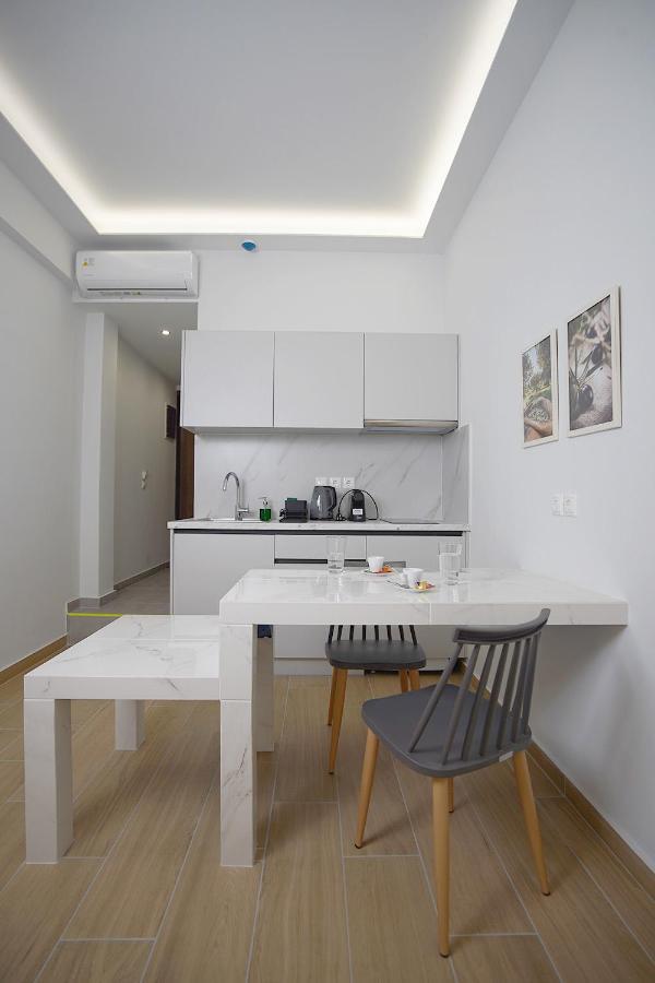 Tip - Top Suites Афины Экстерьер фото