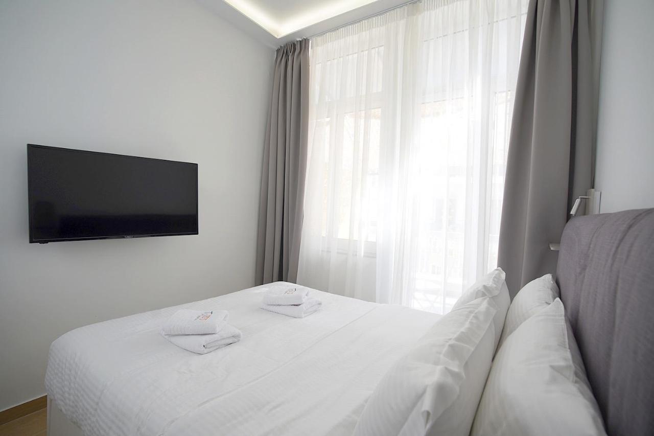 Tip - Top Suites Афины Экстерьер фото