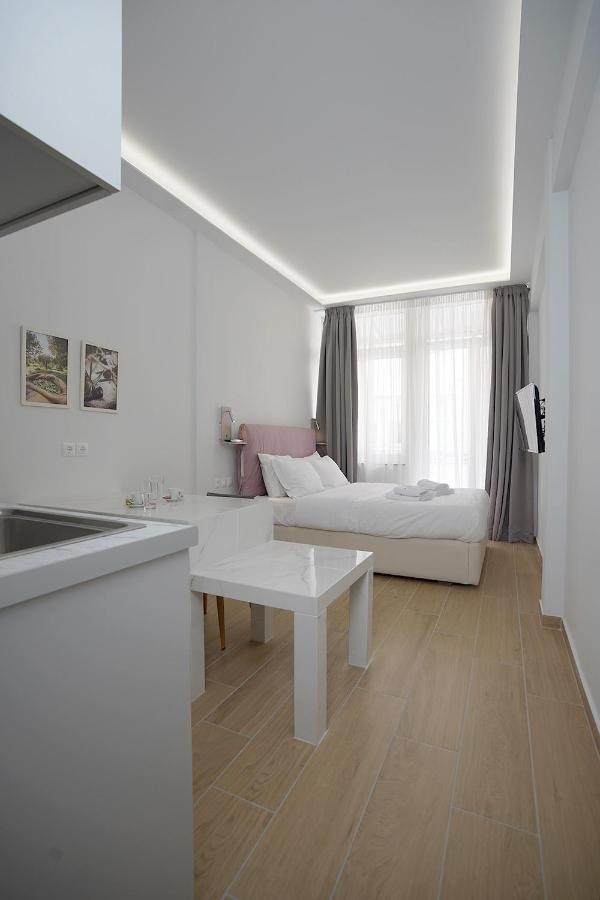 Tip - Top Suites Афины Экстерьер фото